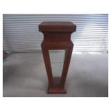 Curio Cabinet with Glass Shelves       (100)