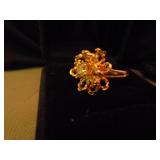 14kt yellow gold flower design ring with diamond