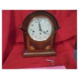 Harrington House clock w / key