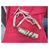 Mustang horse halter w / lead rope