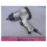 Pneumatic 1/2" impact wrench