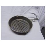 Benjamin & Medwin Cast Iron Skillet