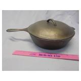 Deep Cast Iron with Lid