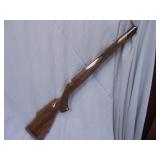 Wood rifle stock ( unnkown fit)