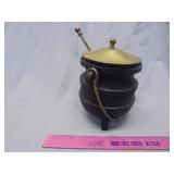 Vintage Cast Iron Smetling Pot