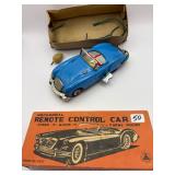 SEVERAL VINTAGE CAR MODELS