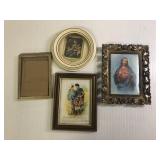 4 small picture frames