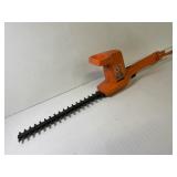 B&D Hedge trimmer -works