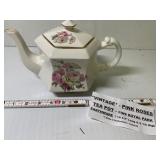 Vintage Tea Pot-Pink Rose Fine Royal Park Earthwar