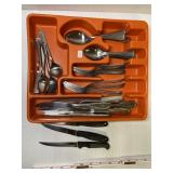 North Land Silverware w/tray