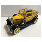 1/48 Scale 1932 Ford Convertible Car