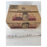 Dozen Pint Mason Jars With Lids Never Used