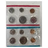 1972 Uncirculated Mint Set both Issues