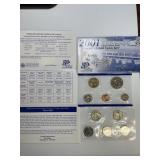 2001 Philadelphia US Mint Set Uncirculated Coins