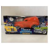 Muscle Machines 40 Sedan Delivery 1:18 Scale