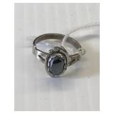 Sterling Silver Ring w/black onyx ? size 7