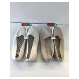 Pair Womens Size 8 New Basic Edition Shoes