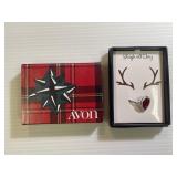 Avon Sleigh All Day Red Christmas Ring
