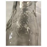 Vintage Sylvesters Dairy 1pint milk bottle