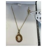 15" 12K G.F. Chain w/ Cameo