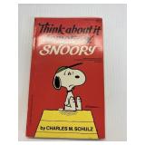 Peanuts Snoopy Book