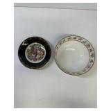 Lot of 2 Japanese dishes