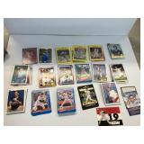 MIXED DATE SPORTS CARDS LOT