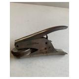 Roovers Embosser Pat. Feb. 6, 1912