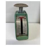 GREEN MINI MAIL SCALE