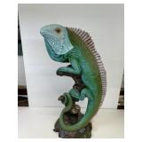 Large Iguana Figurine Design Toscano