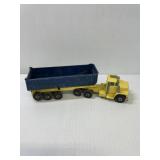 1971 Lesney Matchbox super kings dodge tractor tra