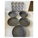 6 baking pans
