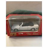 Maisto Trophy The Best no 21008 Diecast White Corv