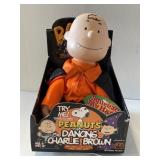 Peanuts Halloween, Charlie Brown Vampire Figurine