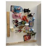 Bag of Vintage Figures: Wiz of Oz, ET, Turtles