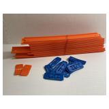 HOT WHEELS RACE TRACK AND CARS LOT