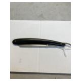 Levering straight razor