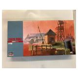 VINTAGE HASEGAWA  CHECK POINT