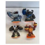 SKYLANDERS GIANT FIGURES