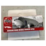 VINTAGE AIRFIX 1/752 NARROW ROAD BRIDGE MODEL
