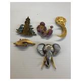 BROOCH PINS, 1 PENDANT