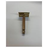 GILLETTE RAZOR