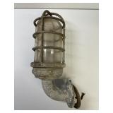 VINTAGE INDUSTRIAL LIGHT
