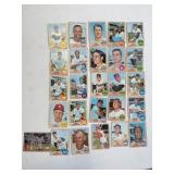 Lot of 25 1968 Topps Baseball Cards