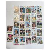 Lot of 25 1971 Topps Baseball Cards