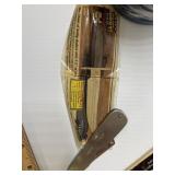 THE CASTRATOR KNIFE