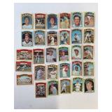Lot of 30 1972 Topps Baseball Cards