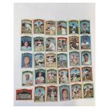 Lot of 30 1972 Topps Baseball Cards