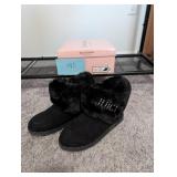 Size 8 Juicy Couture Keeper Black Boots. Gently us