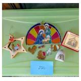 Assortment of Creche items